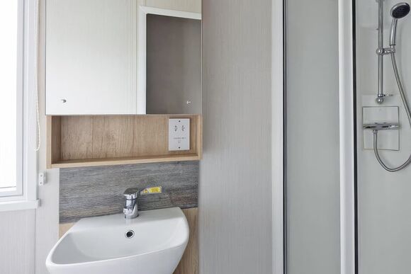 3 Bed Gold Plus Caravan with Decking Pet - Ruda, Croyde Bay