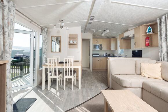 3 Bed Silver Plus Caravan with Decking Pet - Ruda, Croyde Bay