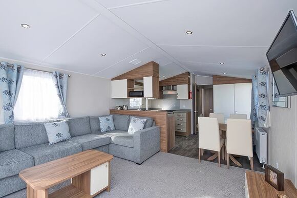 2 Bed Silver Caravan Pet - Ruda, Croyde Bay