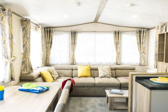 2 Bed Bronze Plus Caravan with Decking Pet - Ruda, Croyde Bay
