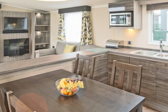 2 Bed Bronze Plus Caravan with Decking Pet - Ruda, Croyde Bay