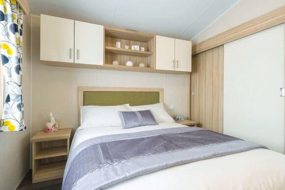3 Bed Bronze Plus Caravan with Decking Pet - Ruda, Croyde Bay