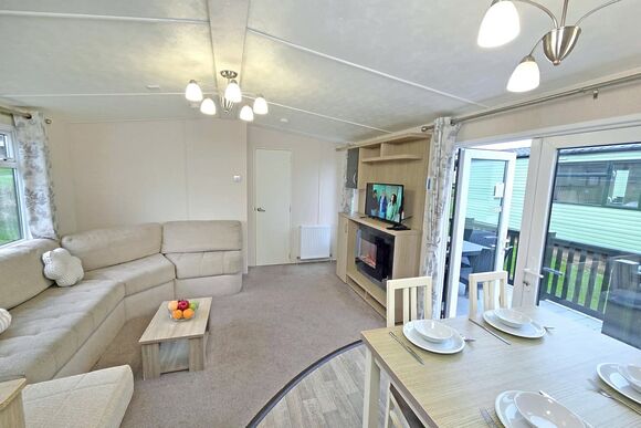 2 Bed Pet Friendly Silver Plus Caravan - Ruda, Croyde Bay
