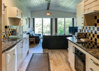 Heronsview - Rudyard Lake Lodges, Nr Leek