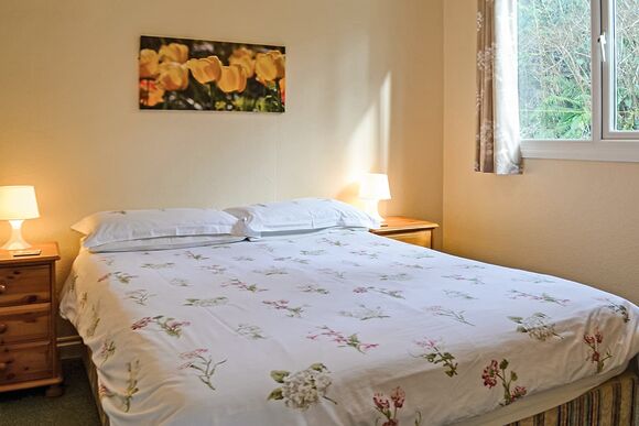 Beeches Bungalow - Ruthern Valley Holidays, Ruthernbridge, Nr Bodmin