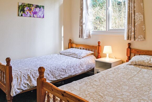 Beeches Bungalow - Ruthern Valley Holidays, Ruthernbridge, Nr Bodmin