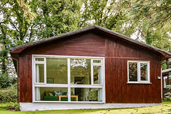 Maple Bungalow - Ruthern Valley Holidays, Ruthernbridge, Nr Bodmin