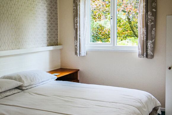 Maple Bungalow - Ruthern Valley Holidays, Ruthernbridge, Nr Bodmin