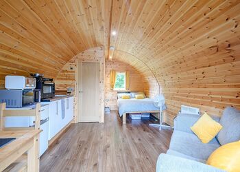 Retunder - Riverview Holiday Park, Newcastleton,