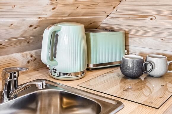 Scandinavian Fairy Pods - Ryan Bay Holiday Park, Innermessan, Dumfries and Galloway