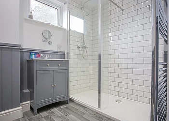  Exclusive 8 Berth Lodge with Hot Tub Elec Point 