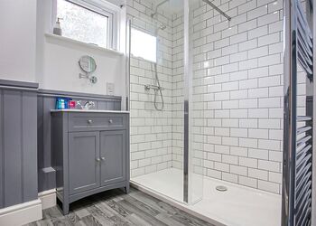 Exclusive 8 Berth Lodge with Hot Tub Elec Point - Sandy Balls Holiday Village, Godshill, Fordingbridge