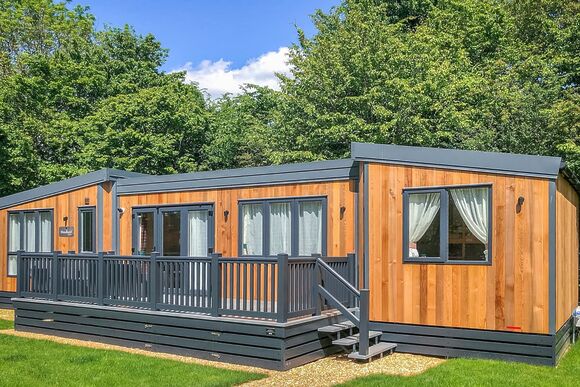 Exclusive Heartwood 7 - Sandy Balls Holiday Village, Godshill, Fordingbridge