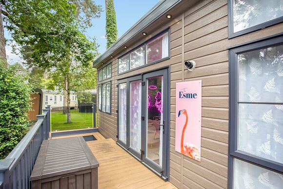 Exclusive Esme 4 Berth - Sandy Balls Holiday Village, Godshill, Fordingbridge