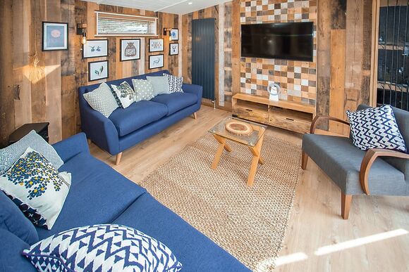 Exclusive Knightwood Hot Tub 8 Elec Point Pet - Sandy Balls Holiday Village, Godshill, Fordingbridge