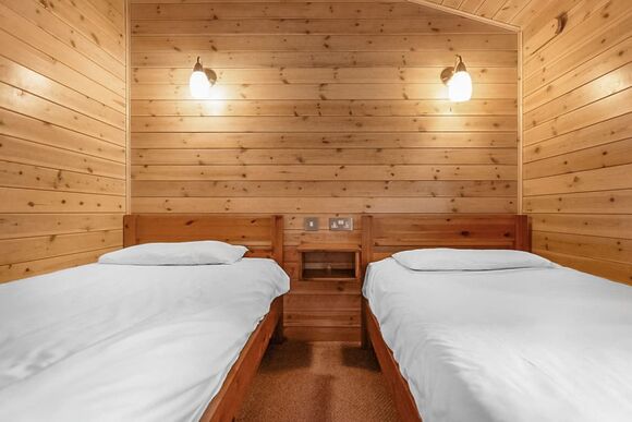 6 Berth Comfort Lodge 3 Bed Pet - Sandy Balls Holiday Village, Godshill, Fordingbridge