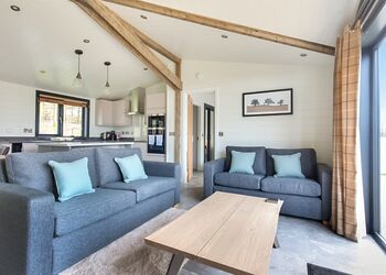 Vista 2 Spa - Sandybrook Lodges, Ashbourne