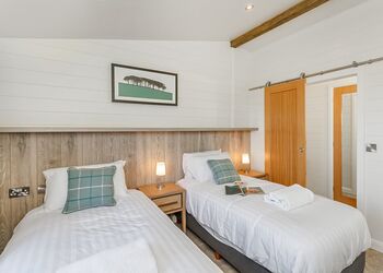 Vista 2 Spa - Sandybrook Lodges, Ashbourne