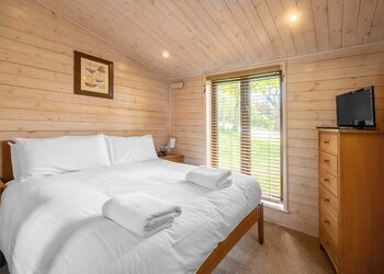 Tissington Classic Skyline 3 Spa - Sandybrook Lodges, Ashbourne