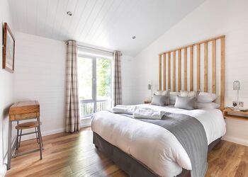 Willow 3 Spa (Pet) - Sandybrook Lodges, Ashbourne