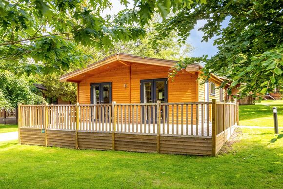 Kedleston Elite Vogue 1 (Pet) - Sandybrook Lodges, Ashbourne