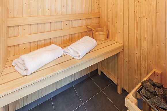 Kedleston Elite Vogue 1 (Pet) - Sandybrook Lodges, Ashbourne