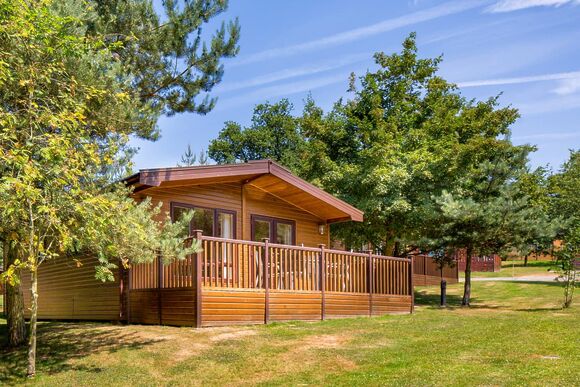 Tissington Classic Vogue 2 (Pet) - Sandybrook Lodges, Ashbourne