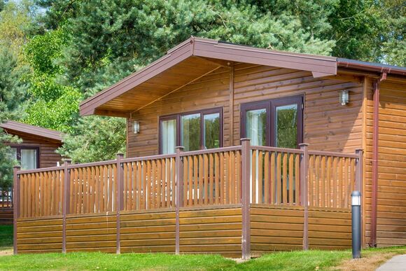 Tissington Classic Vogue (S) 2 - Sandybrook Lodges, Ashbourne