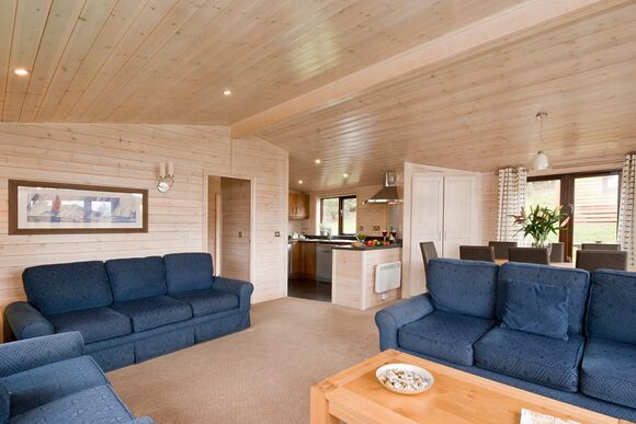 Tissington Classic Skyline 4 - Sandybrook Lodges, Ashbourne