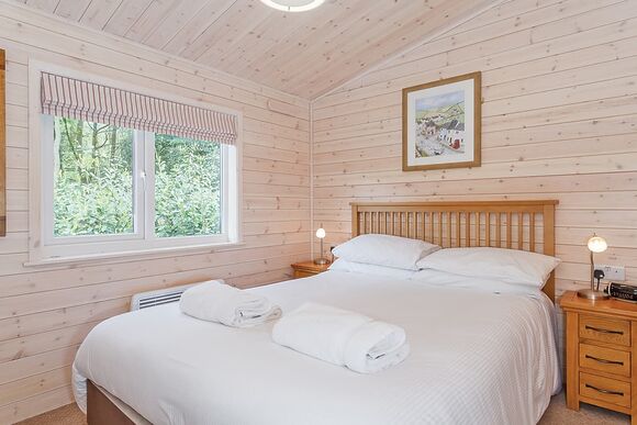 Tissington Classic Vogue 4 Spa (Pet) - Sandybrook Lodges, Ashbourne