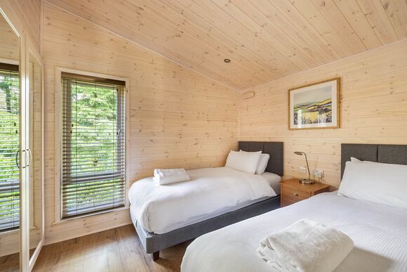 Kedleston Elite Vogue 2 Spa (S) - Sandybrook Lodges, Ashbourne