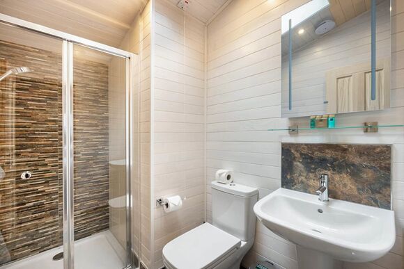 Kedleston Elite Vogue 4 - Sandybrook Lodges, Ashbourne