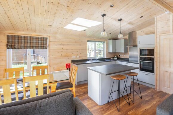 Kedleston Elite Vogue 3 Spa Pet - Sandybrook Lodges, Ashbourne