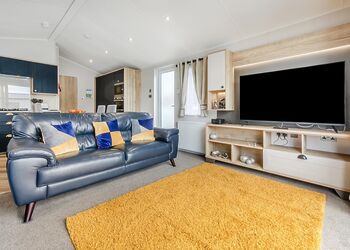 Perranporth VIP Lodge 2 Bed Hot Tub - St Agnes Holiday Park, Blackwater, St Agnes