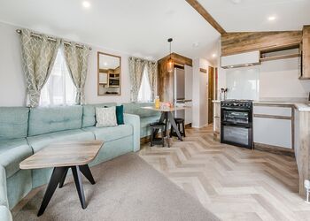 Perranporth 2 Bed  Hot Tub (Pet) - St Agnes Holiday Park, Blackwater, St Agnes