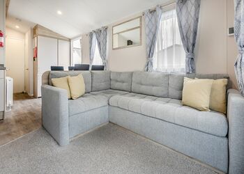 Holywell 2 Bed Hot Tub - St Agnes Holiday Park, Blackwater, St Agnes