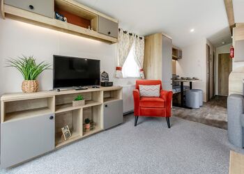 Porthtowan Platinum 2 Bed Hot Tub - St Agnes Holiday Park, Blackwater, St Agnes