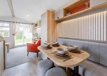 Porthtowan Platinum 2 Bed Hot Tub - St Agnes Holiday Park, Blackwater, St Agnes