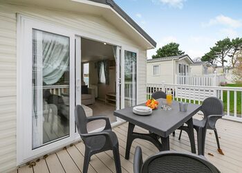 Chapel Porth Deluxe 2 Bed Hot Tub (Pet) - St Agnes Holiday Park, Blackwater, St Agnes