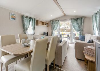 Chapel Porth Deluxe 2 Bed Hot Tub (Pet) - St Agnes Holiday Park, Blackwater, St Agnes