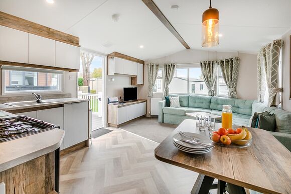 Perranporth 2 Bed  Hot Tub (Pet) - St Agnes Holiday Park, Blackwater, St Agnes