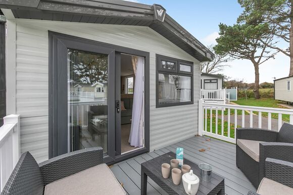 Porthtowan Platinum 3 Bed Hot Tub - St Agnes Holiday Park, Blackwater, St Agnes