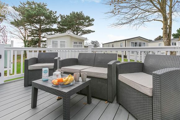 Porthtowan Platinum 2 Bed Hot Tub - St Agnes Holiday Park, Blackwater, St Agnes