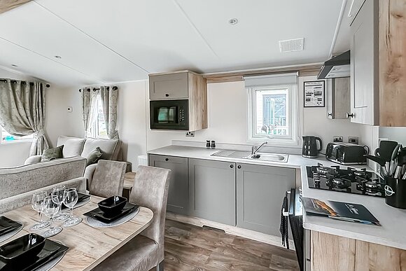 Fern Retreat - St Agnes Holiday Park, Blackwater, St Agnes