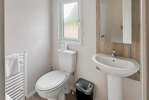 Fern Retreat - St Agnes Holiday Park, Blackwater, St Agnes