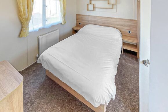 Gold  2 Caravan - Sand le Mere Holiday Village, Tunstall, Nr Withernsea