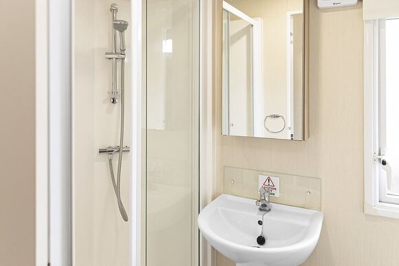 Gold  3 Caravan - Sand le Mere Holiday Village, Tunstall, Nr Withernsea