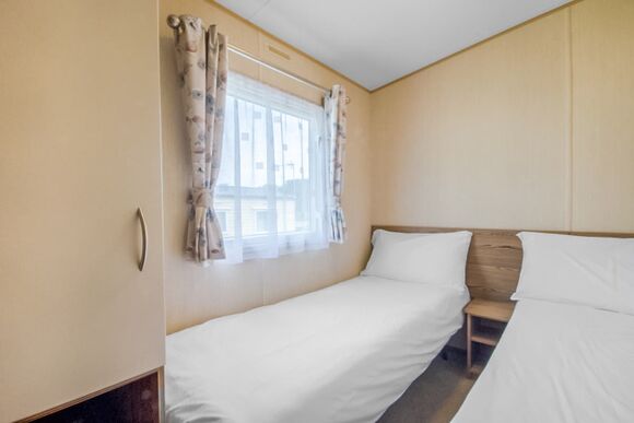 Silver  3 Caravan (Pet Friendly) - Sand le Mere Holiday Village, Tunstall, Nr Withernsea