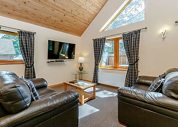 Lyle Executive Lodge