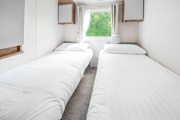 2 Bed Platinum Caravan - Sandy Glade Holiday Park, Burnham-on-Sea